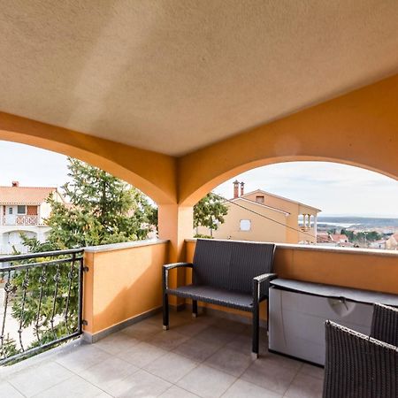 Apartments Gloria Ližnjan Εξωτερικό φωτογραφία