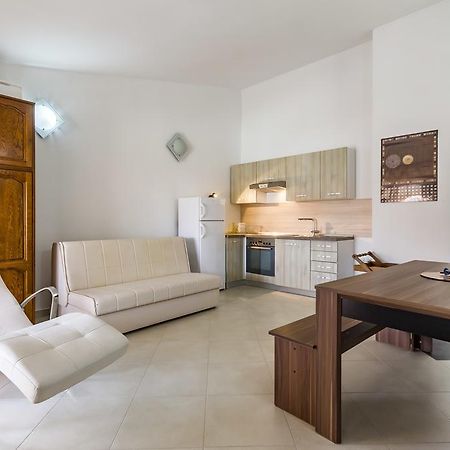 Apartments Gloria Ližnjan Εξωτερικό φωτογραφία